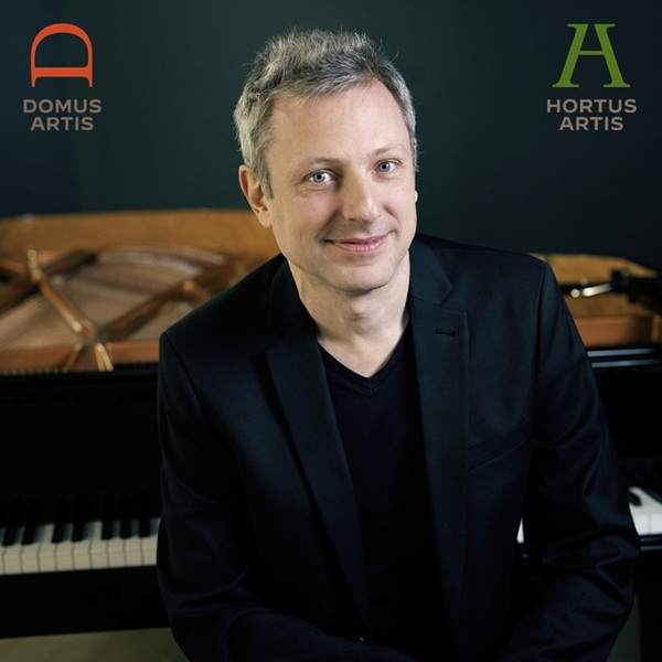 POCTA ERIKOVI SATIEMU A JEHO PRIATEĽOM