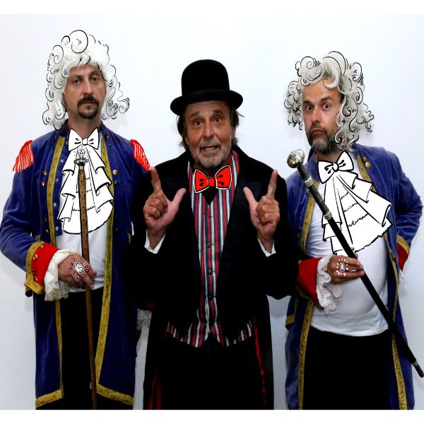 Lord Norton a sluha James (po dvadsiatich rokoch)