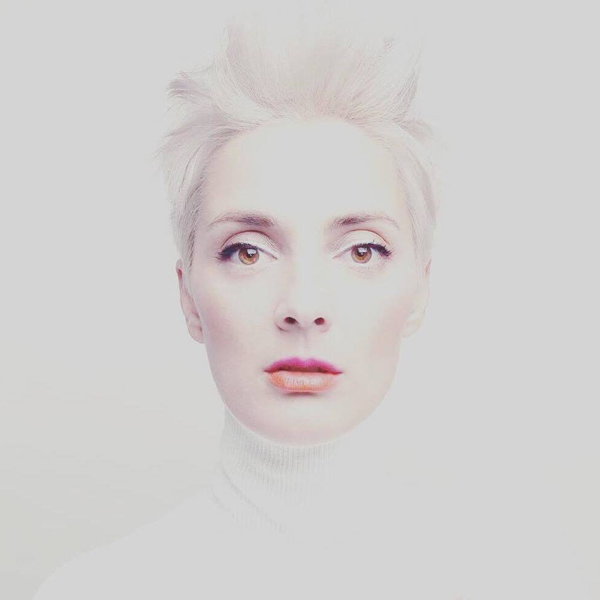 Bára Poláková
