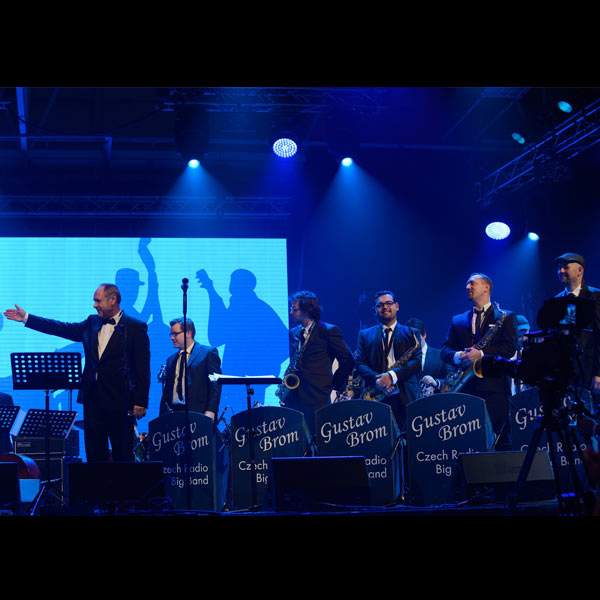ROZHLASOVÝ BIG BAND GUSTAVA BROMA A HOSTIA (ČR)